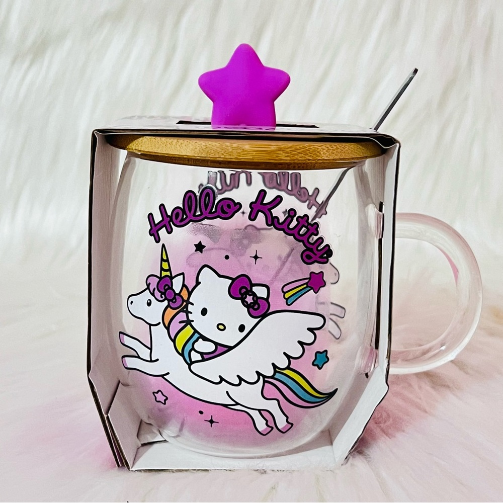 Hello Kitty Bundle - Picture 2 of 4